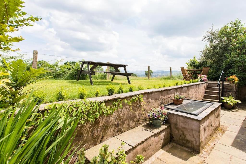 Perfect Cottage Retreat Near The Brecon Beacons Llanwrda Экстерьер фото