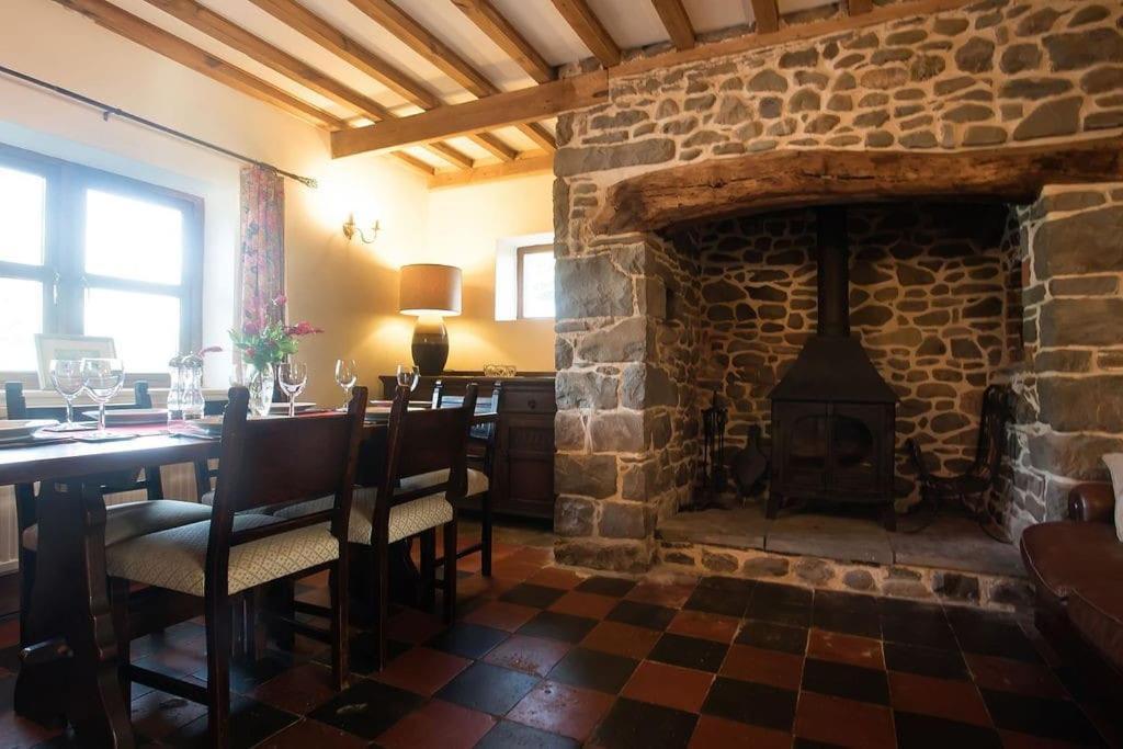 Perfect Cottage Retreat Near The Brecon Beacons Llanwrda Экстерьер фото